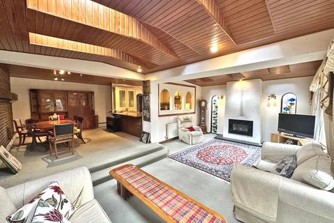 3 bedroom detached house for sale, Noel Close, Brockenhurst, Hampshire, SO42
