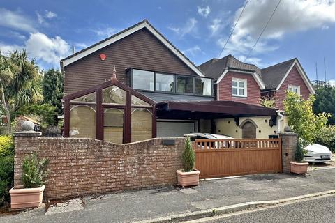 undefined, Noel Close, Brockenhurst, Hampshire, SO42