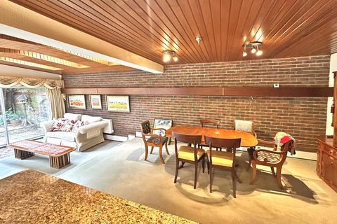 undefined, Noel Close, Brockenhurst, Hampshire, SO42