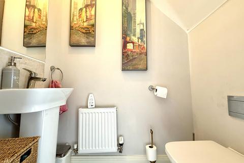undefined, Lapwing Close, Preston PR3
