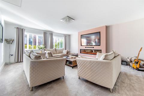 4 bedroom detached house for sale, Saltwick Avenue, Greenside, Great Park NE13