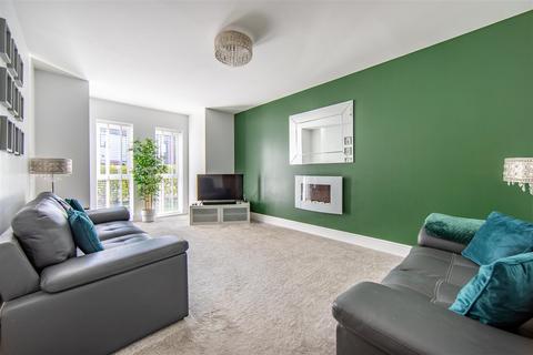 4 bedroom detached house for sale, Saltwick Avenue, Greenside, Great Park NE13