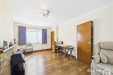 undefined, Addison Avenue, London, N14