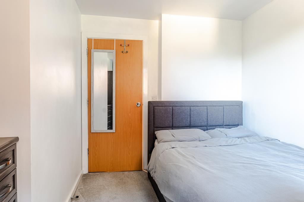 Bedroom2b