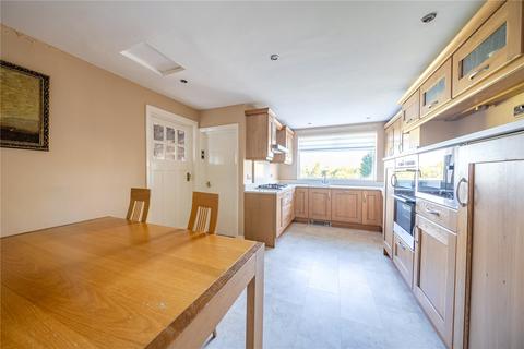 4 bedroom detached house for sale, Sandhill Oval, Leeds, West Yorkshire