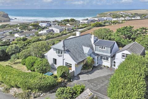 3 bedroom house for sale, Penrose House, Mawgan Porth, TR8