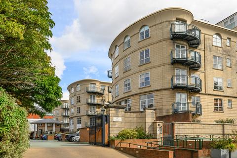 undefined, Wimbledon Central, 21-33, Wimbledon SW19