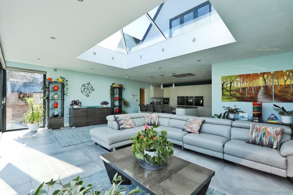 Kitchen Family Room