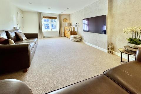 5 bedroom detached house for sale, Henry Moore Court, Woolley Grange, Barnsley, S75 5QS