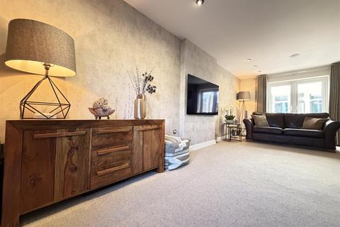 5 bedroom detached house for sale, Henry Moore Court, Woolley Grange, Barnsley, S75 5QS