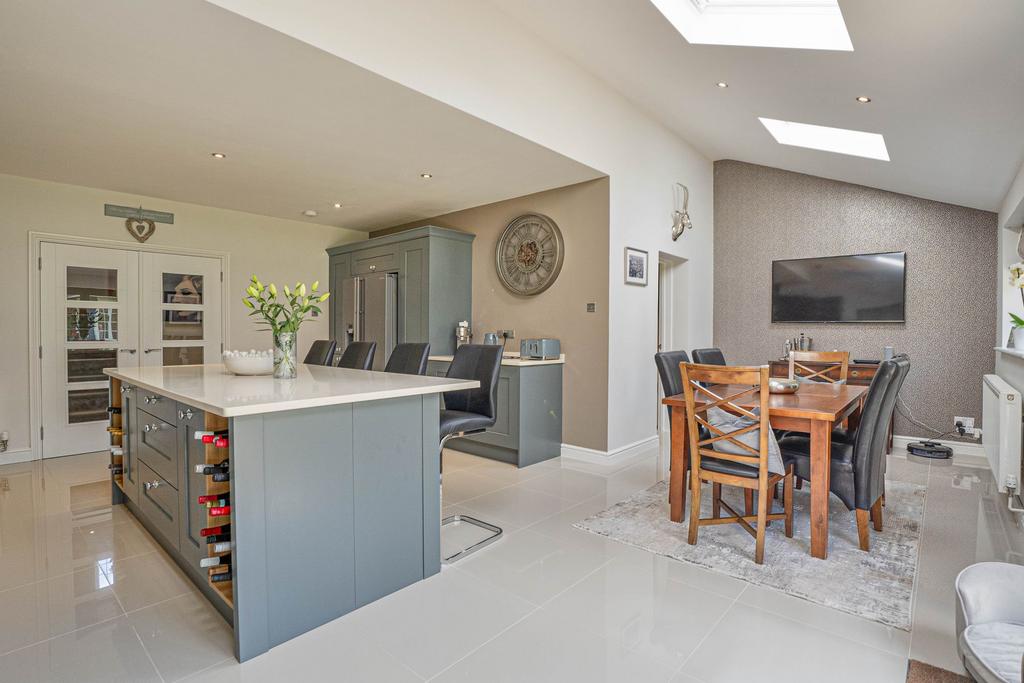 Kitchen/Ding Room
