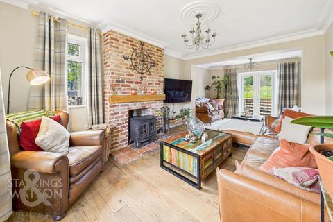 4 bedroom detached house for sale, The Street, Brockdish, Diss