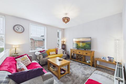 4 bedroom end of terrace house for sale, Goshen Road, Torquay