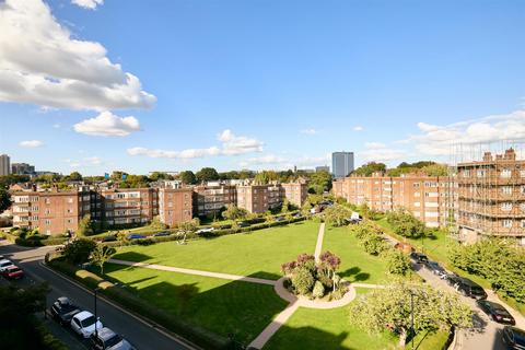 undefined, Chiswick Village, Chiswick, W4