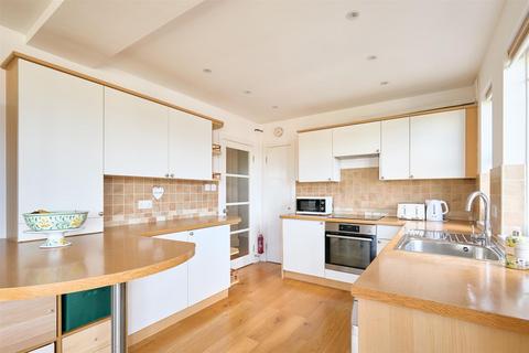 undefined, Chiswick Village, Chiswick, W4