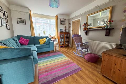 3 bedroom detached house for sale, New Road, Brading