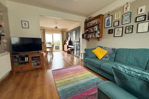 3 bedroom detached house for sale, New Road, Brading