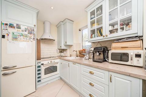 undefined, Milton Road, Hampton TW12