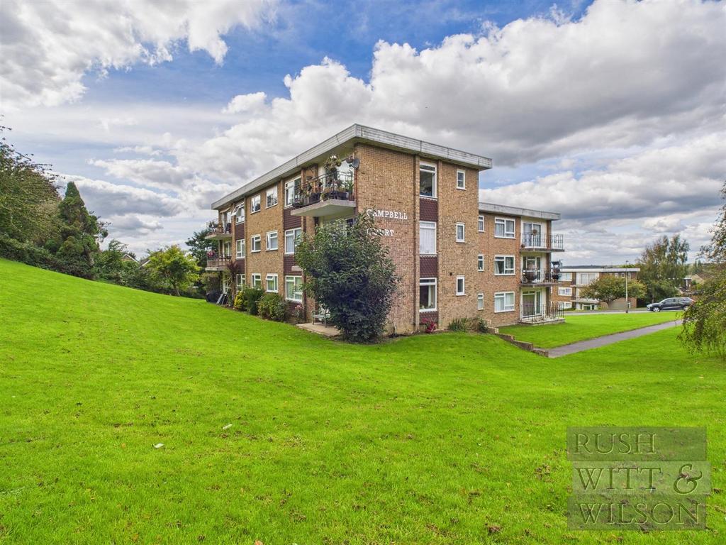 Gresham Way, St. Leonards-On-Sea 2 bed flat - £180,000