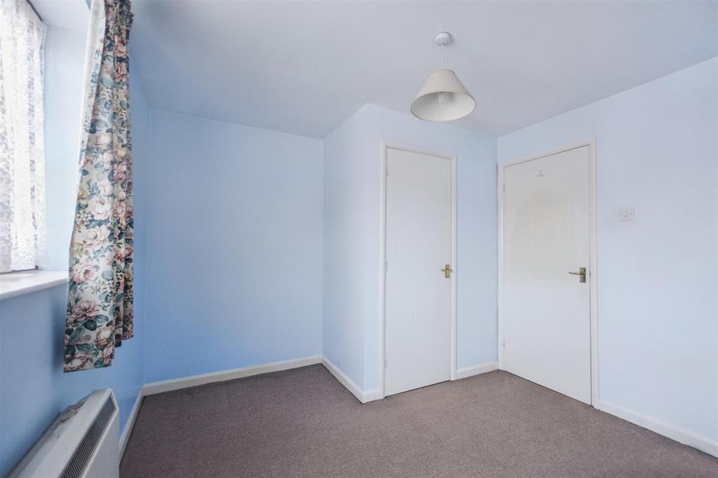 Bedroom 1 2.jpeg