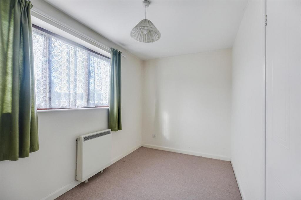 Bedroom 2 1.jpeg
