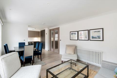 3 bedroom flat to rent, North Audley Street, London, W1K