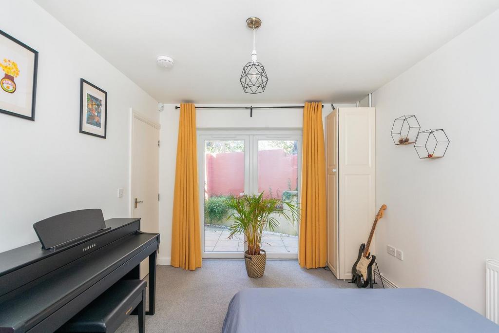 3 S2 LRHD - Bedroom B.jpg