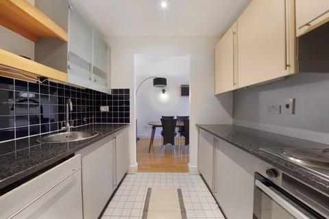2 bedroom flat for sale, Plumbers Row, Aldgate, E1