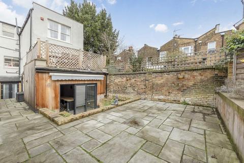 3 bedroom flat for sale, Montgomery Road, London W4