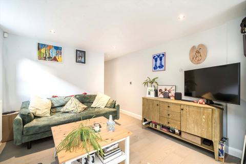 undefined, Montgomery Road, London W4