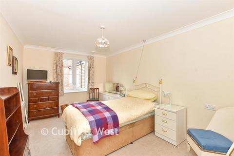 1 bedroom flat for sale, Portman Court, Uckfield TN22