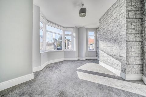 3 bedroom terraced house for sale, Grange Crescent, Hampshire PO12