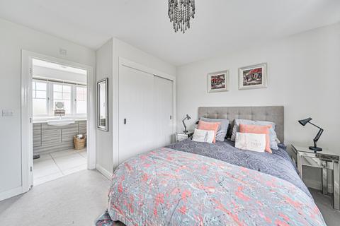 12 Tower Gardens, Mortimer Common, Reading, RG7 3RW