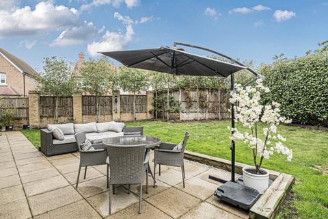 12 Tower Gardens, Mortimer Common, Reading, RG7 3RW