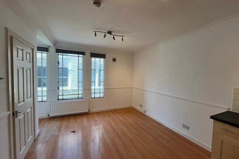 1 bedroom flat to rent, Western Road, Brighton