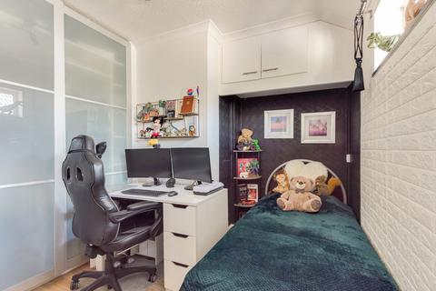 129 Merlin Road, Welling, DA16 2JS