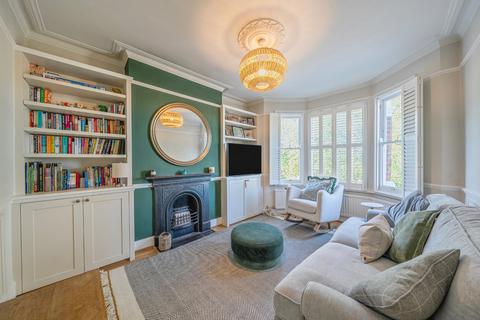 16a Quicks Road, London, SW19 1EZ