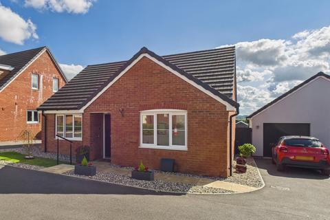 2 bedroom bungalow for sale, Closewool Grove, South Molton EX36
