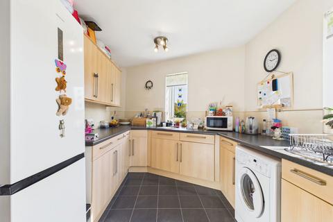 1 bedroom flat for sale, Findon Road, Worthing BN14