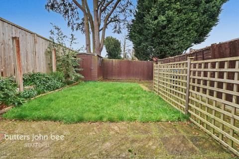 3 bedroom semi-detached house for sale, Chestnut Drive, Stafford