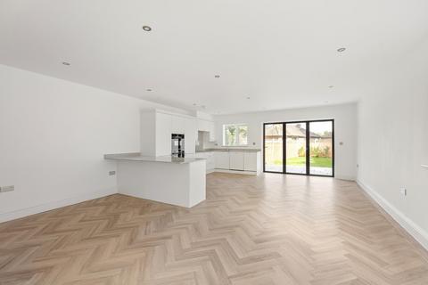 4 bedroom semi-detached house for sale, St. Johns Road, Sevenoaks, TN13