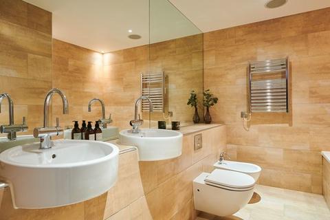 2 bedroom flat to rent, London W8