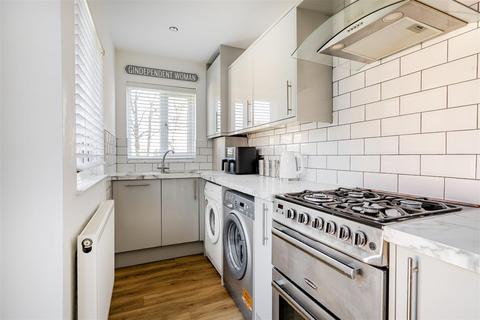 undefined, Heathfield Crescent, Kidderminster
