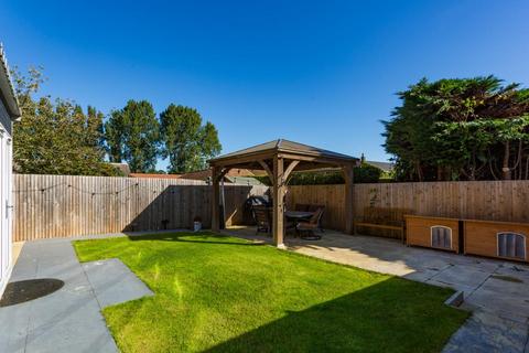 60 Chestnut Drive, Boroughbridge, York, YO51 9FW