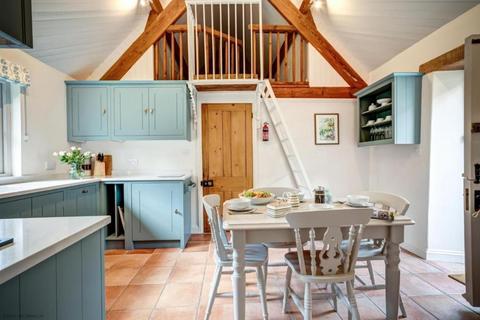 2 bedroom cottage to rent, Ramsden,  Chipping Norton,  OX7