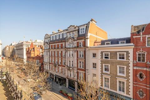 2 bedroom flat for sale, North Audley Street, London W1K