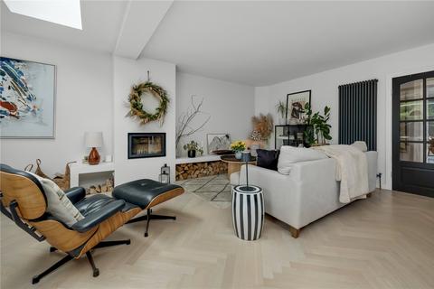 5 bedroom detached house for sale, Westcar Lane, Hersham, Walton-on-Thames, Surrey, KT12