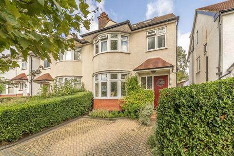 Dollis Hill Avenue, London NW2