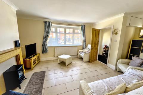 undefined, Scunthorpe DN17