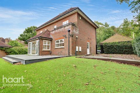 undefined, Regents Drive, Repton Park